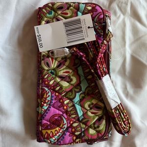 Vera Bradley Wallet Crossbody Resort Medallion pattern